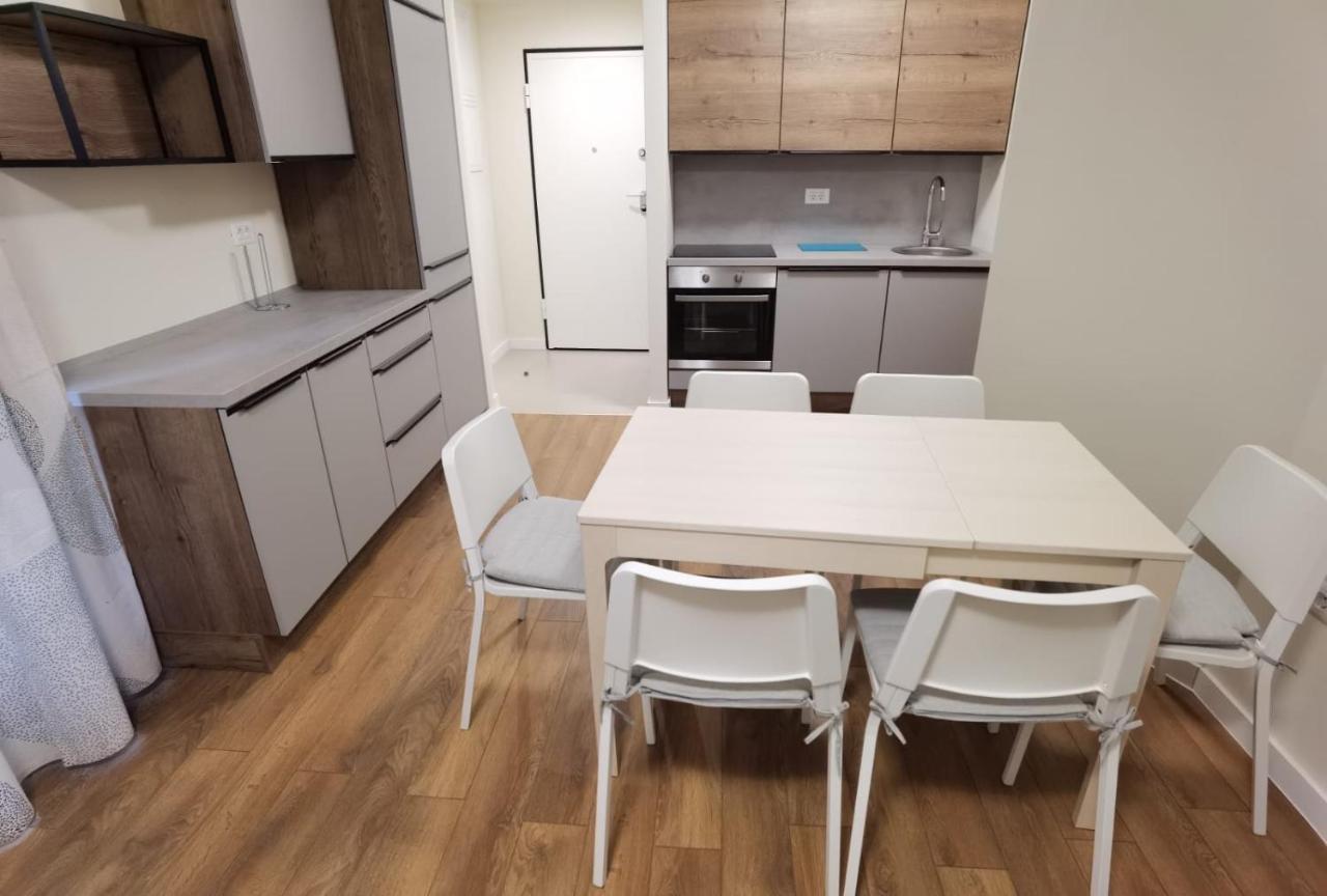 Style 2Br*** Appartement Split Buitenkant foto